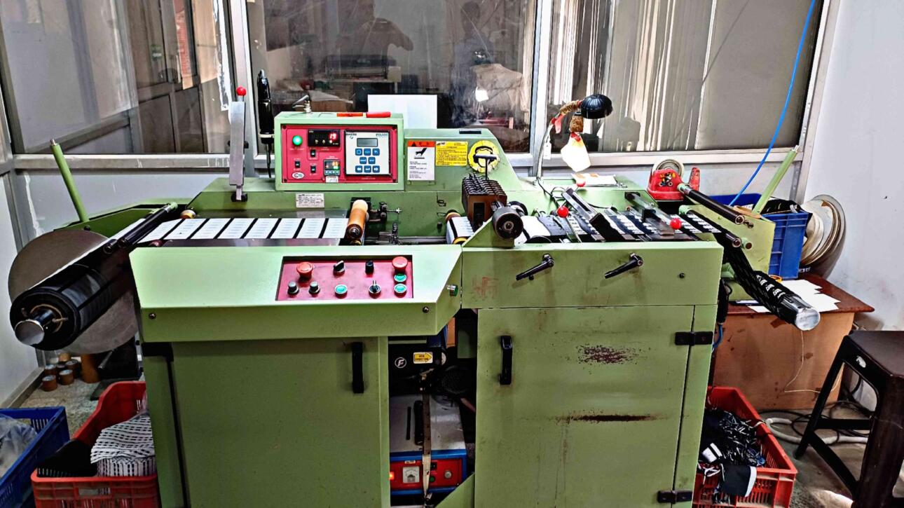 Ultrasonic Longitudinal Slitting machine